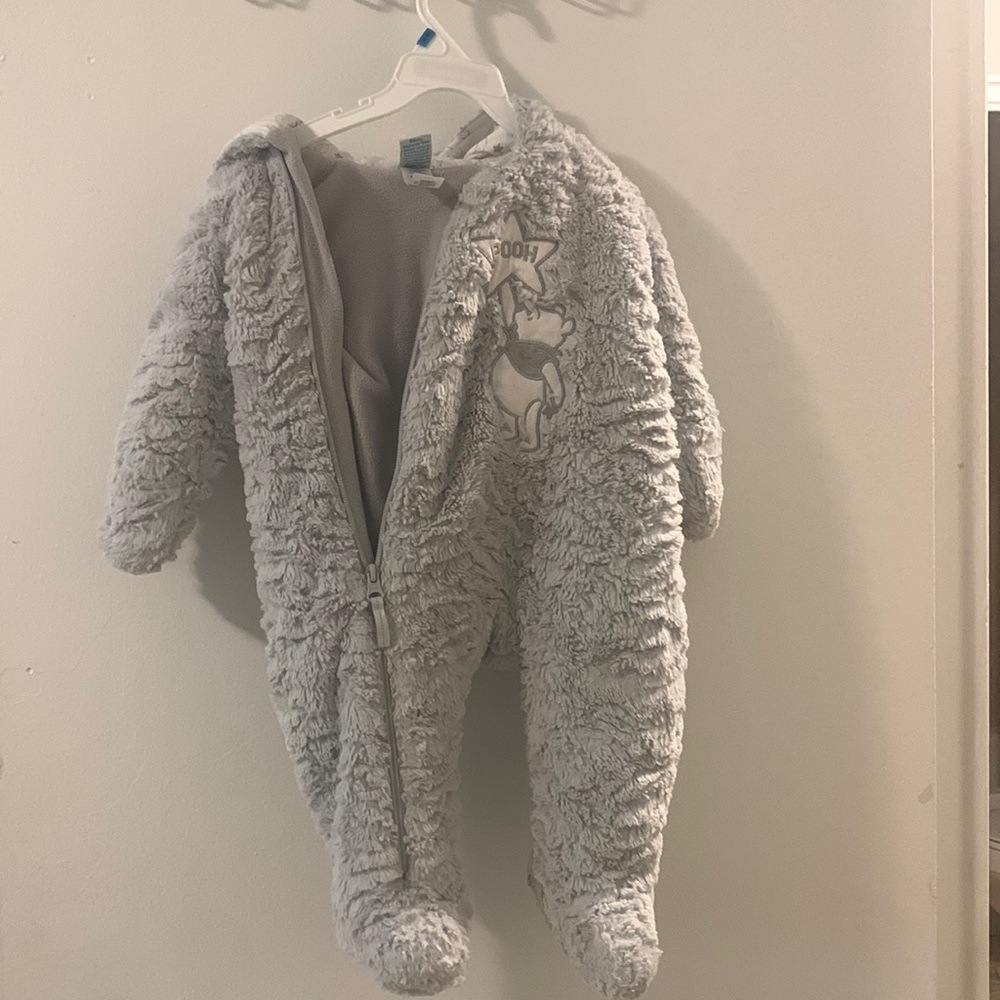 Disney Winnie The Pooh 6-12 Months Baby Girl/ Baby Boy Snowsuit